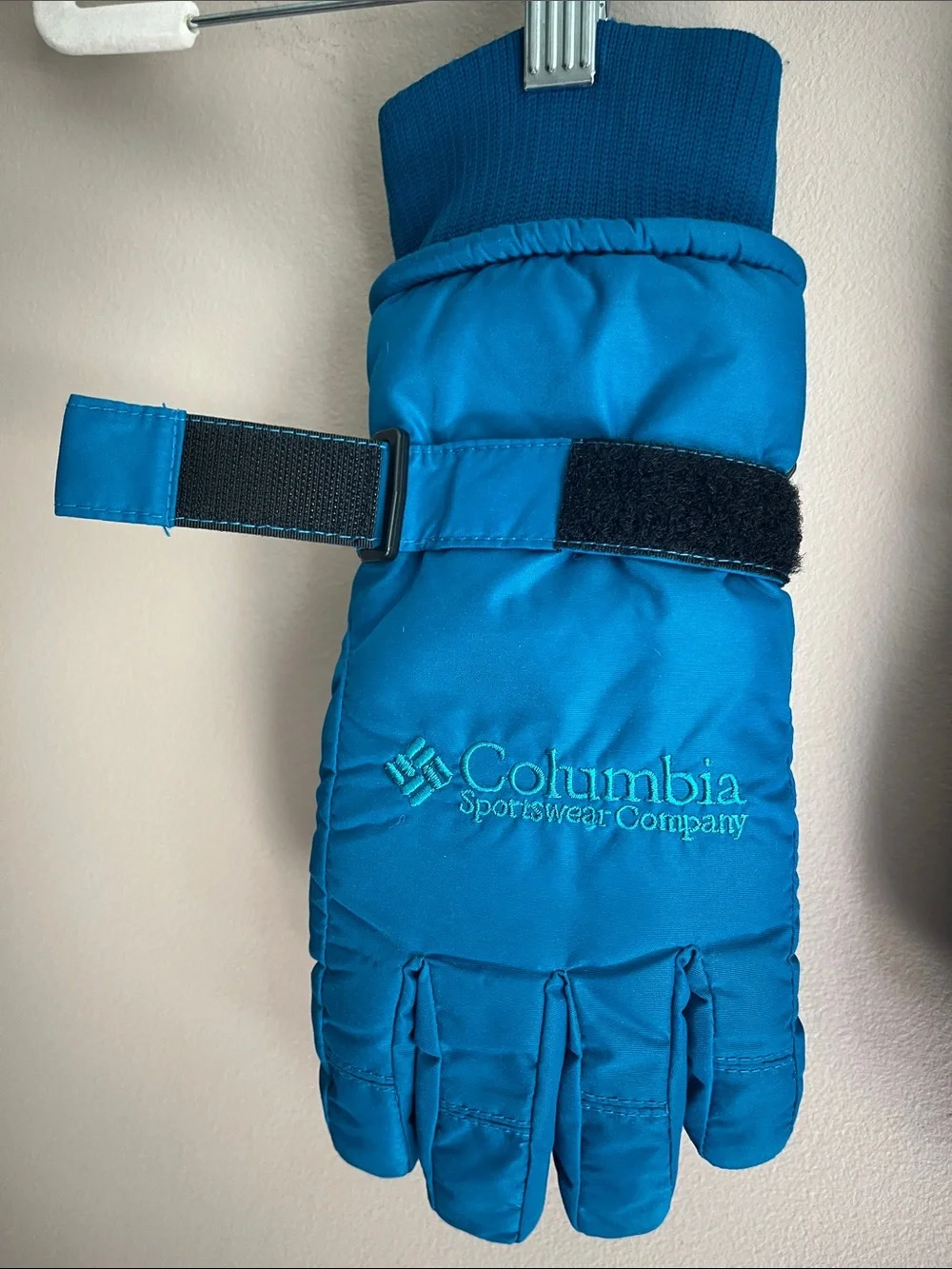 Columbia Sportswear Company teal green winter gloves size small